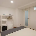 Rua Da Senhora Da Gloria 142 Rc Appartement